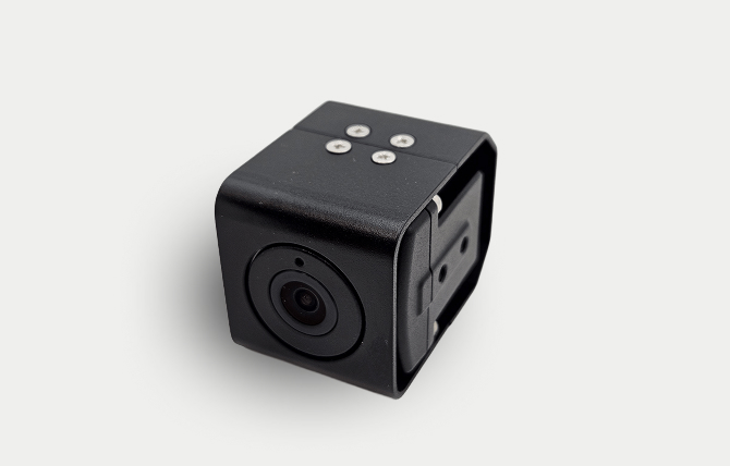 車外用フルHDカメラ（左右・リア設置）